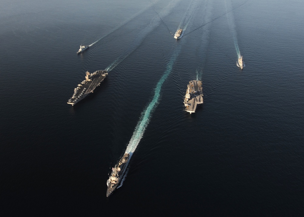 U.S., French fleets train
