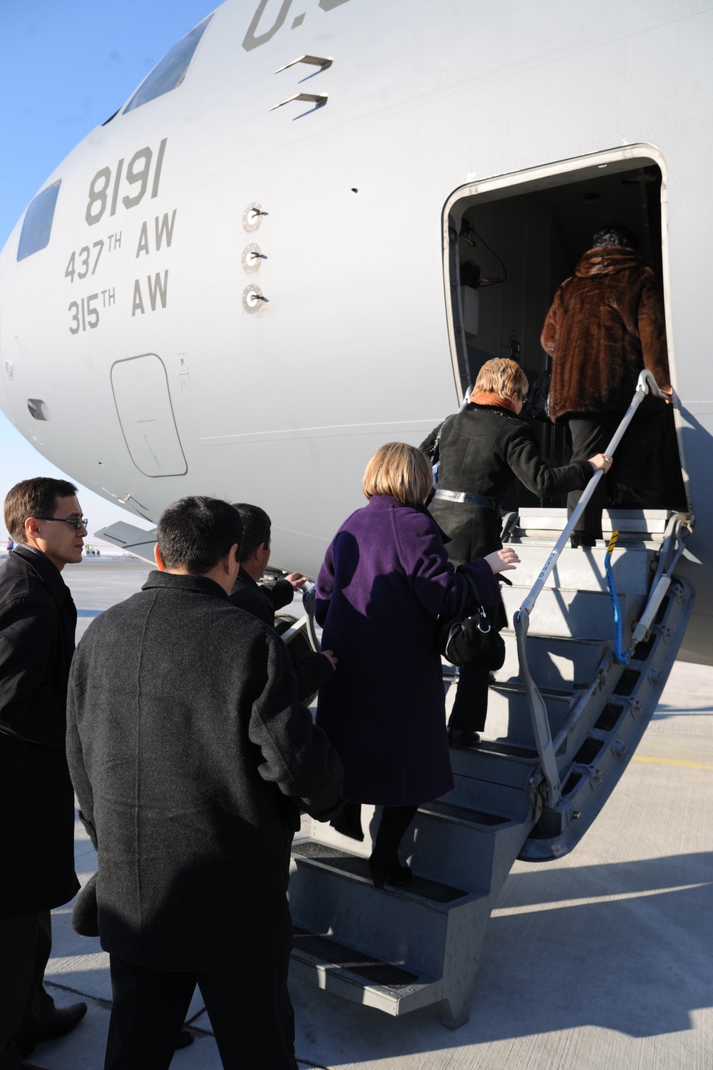 US Embassy hosts Kyrgyz alumni event at Transit Center