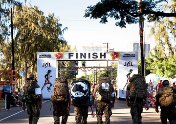 Pressing on with purpose: Marine firefighters hike Honolulu Marathon for second year, raise money for wounded warriors