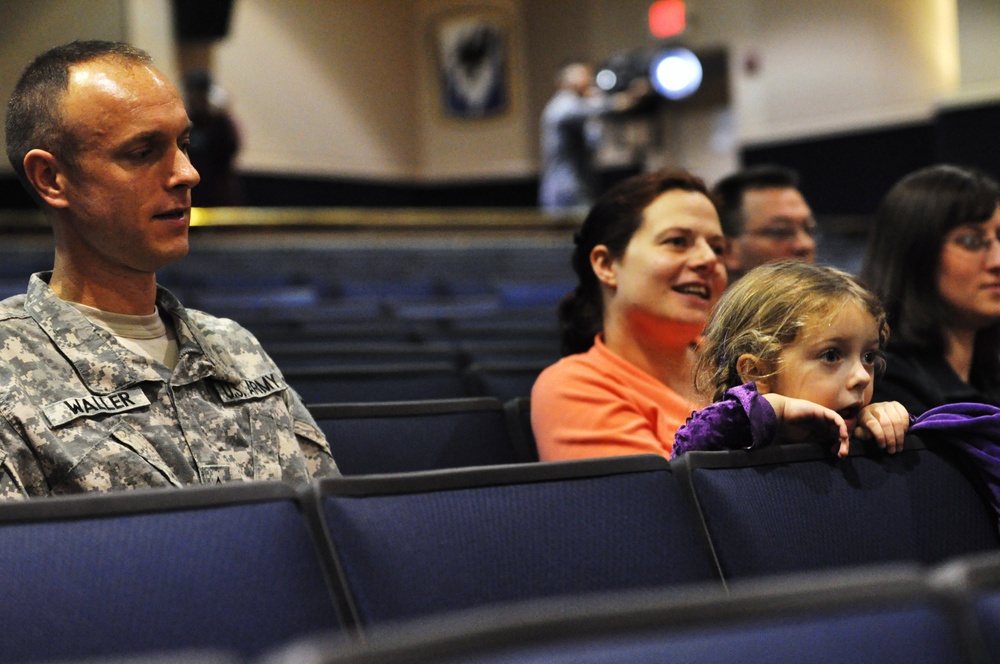 56th Army Band performs holiday concert for JBLM special needs community