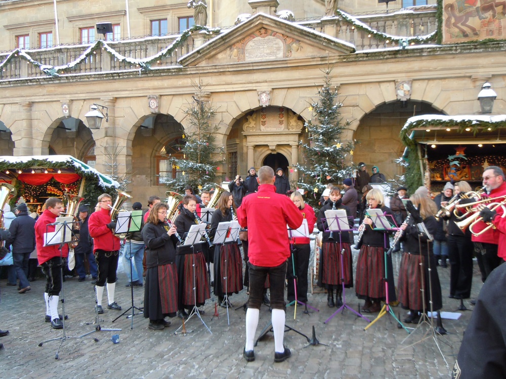 95th MP Bn. FRG takes trip to Rothenburg for Christmas Market