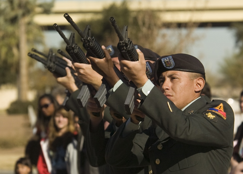 Mourners, volunteers participate locally for Wreaths Across America at Fort Bliss National Cemetery