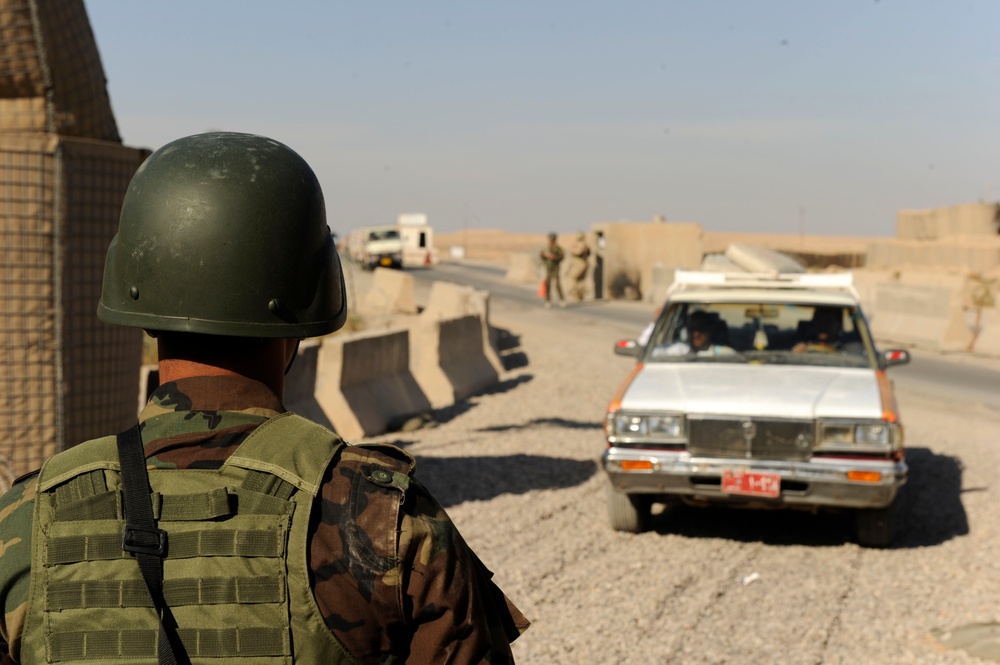 Diyala Vechicle Checkpoint