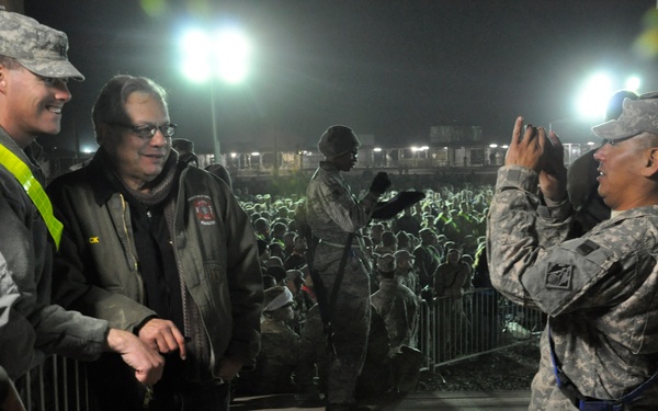 FEST-M Soldier sees stars during USO event