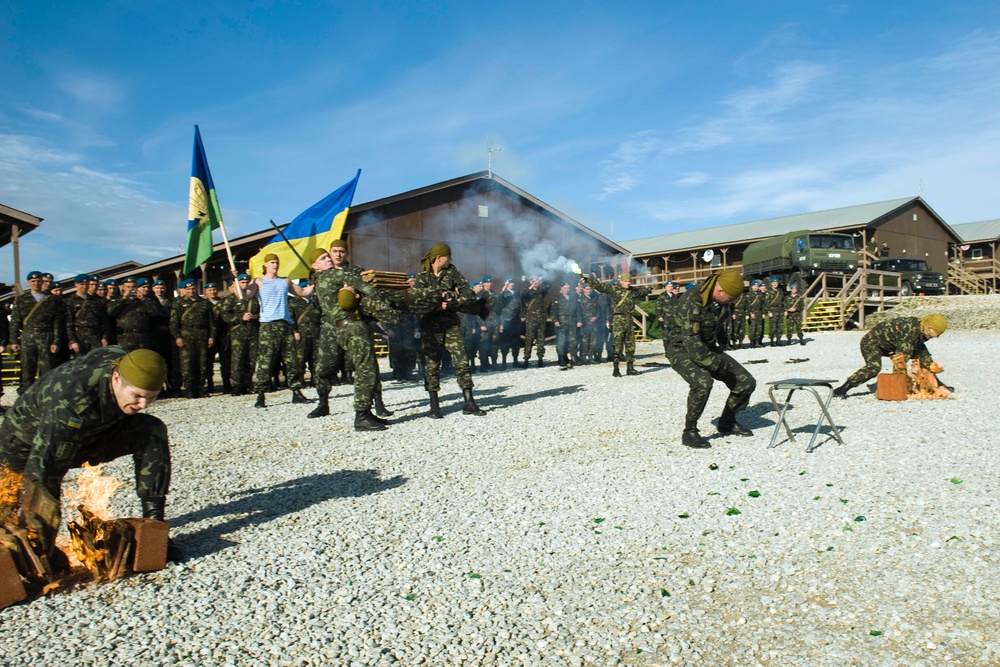 MNBG-E celebrates Ukraine Armed Forces Day