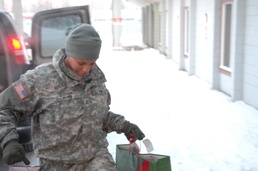 4-25 ABCT Soldier gives back to community