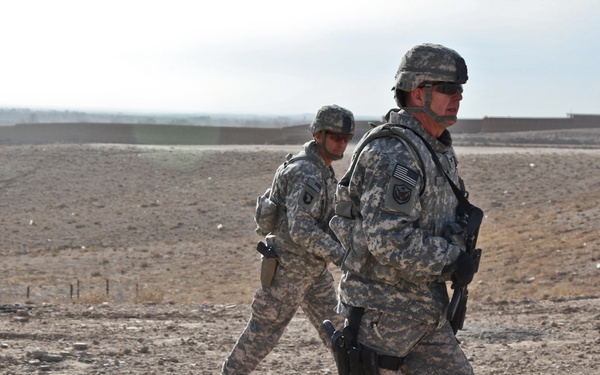 Soldiers continue work in Deh Yak