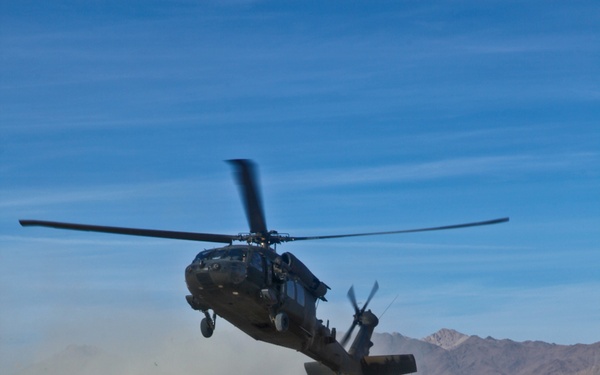 Soldiers continue work in Deh Yak