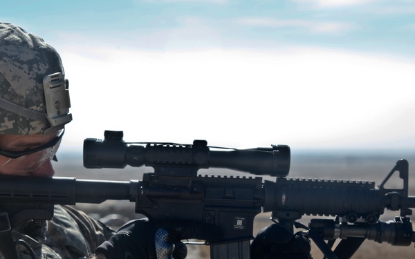 Soldiers continue work in Deh Yak