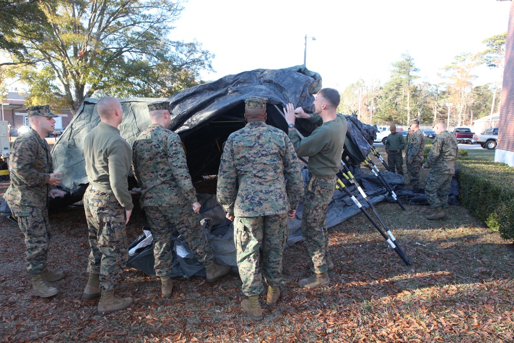 22nd MEU Marines conduct command operations center training