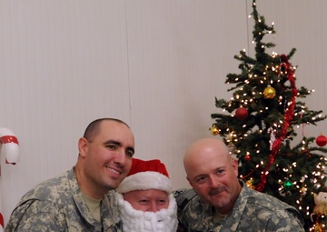 103rd Sustainment Command (Expeditonary) personnel receive awards