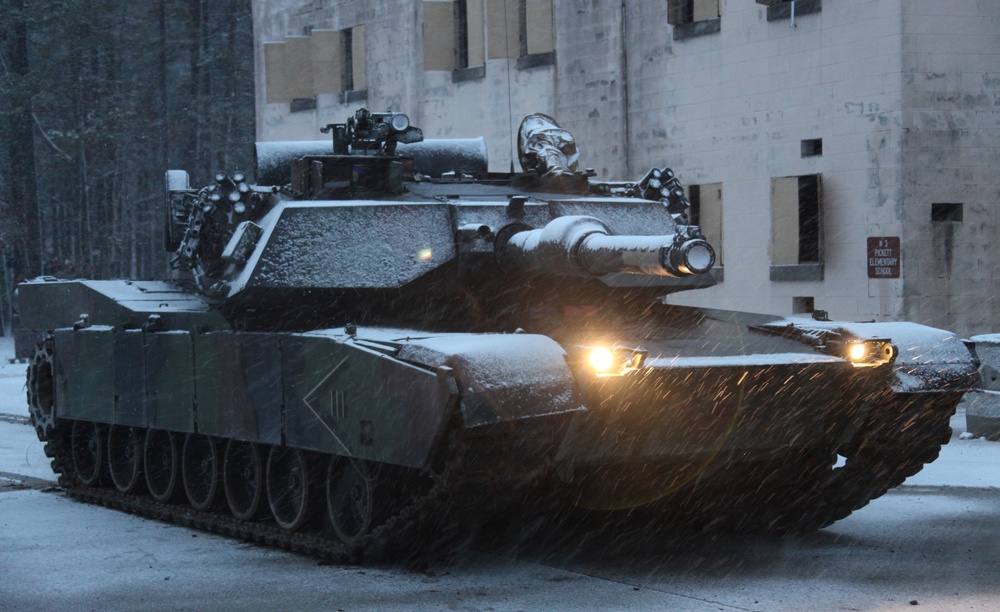 BLT, Tanks raid MOUT