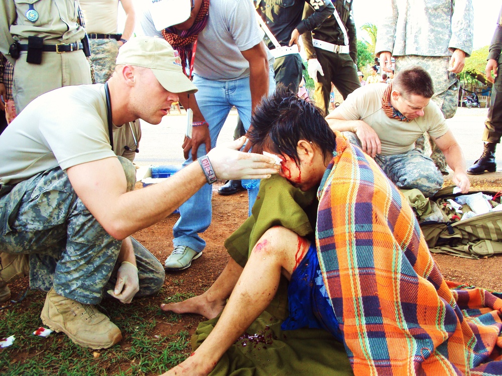Soldiers awarded prestigious Utah Cross
