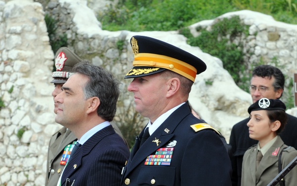 Texans, Italians Honor 36th ID on Anniversary of Liberation