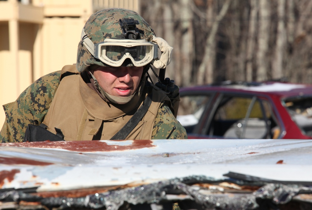 Marines conduct intelligence driven raid on MOUT town