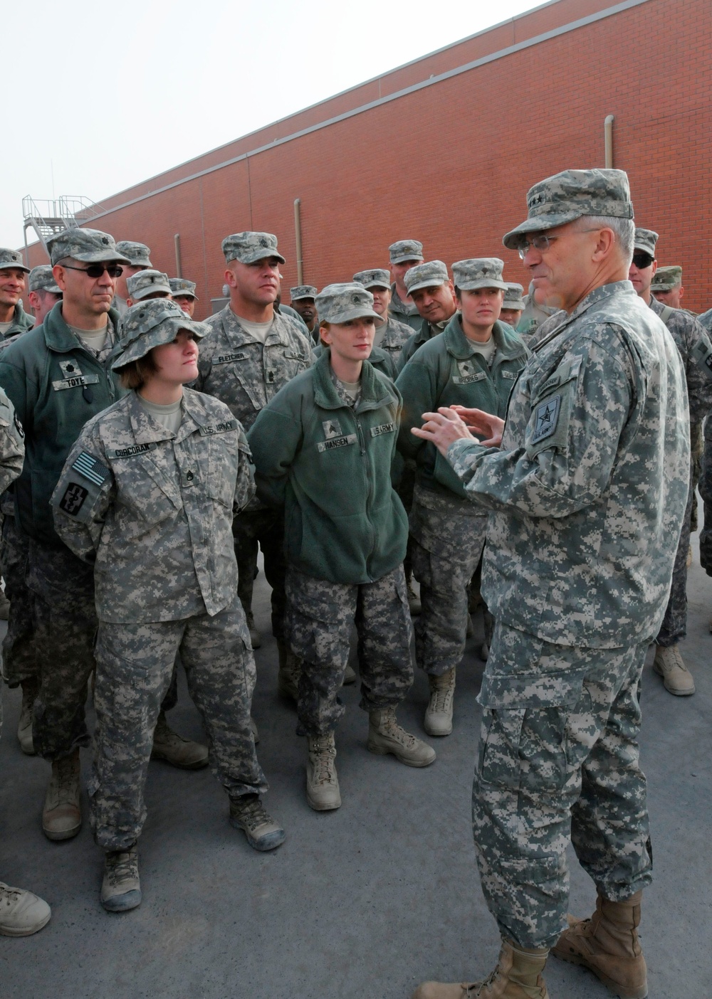 Army Chief of Staff, Gen. George W. Casey visit medical center at Kandahar