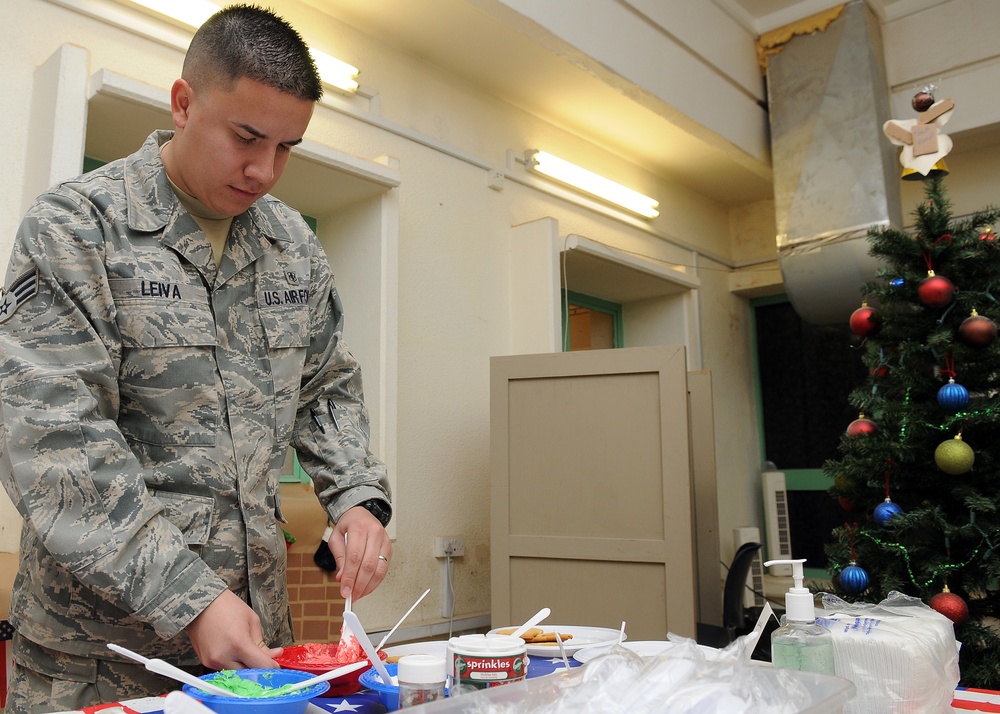 American Red Cross Holiday for Heroes open house