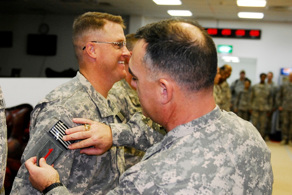 'Dagger' brigade leaders receive combat patches