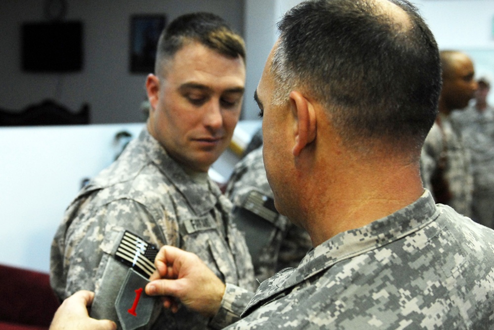 'Dagger' brigade leaders receive combat patches