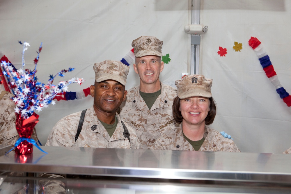 1st MLG (FWD) officer and senior enlisted serve Christmas feast