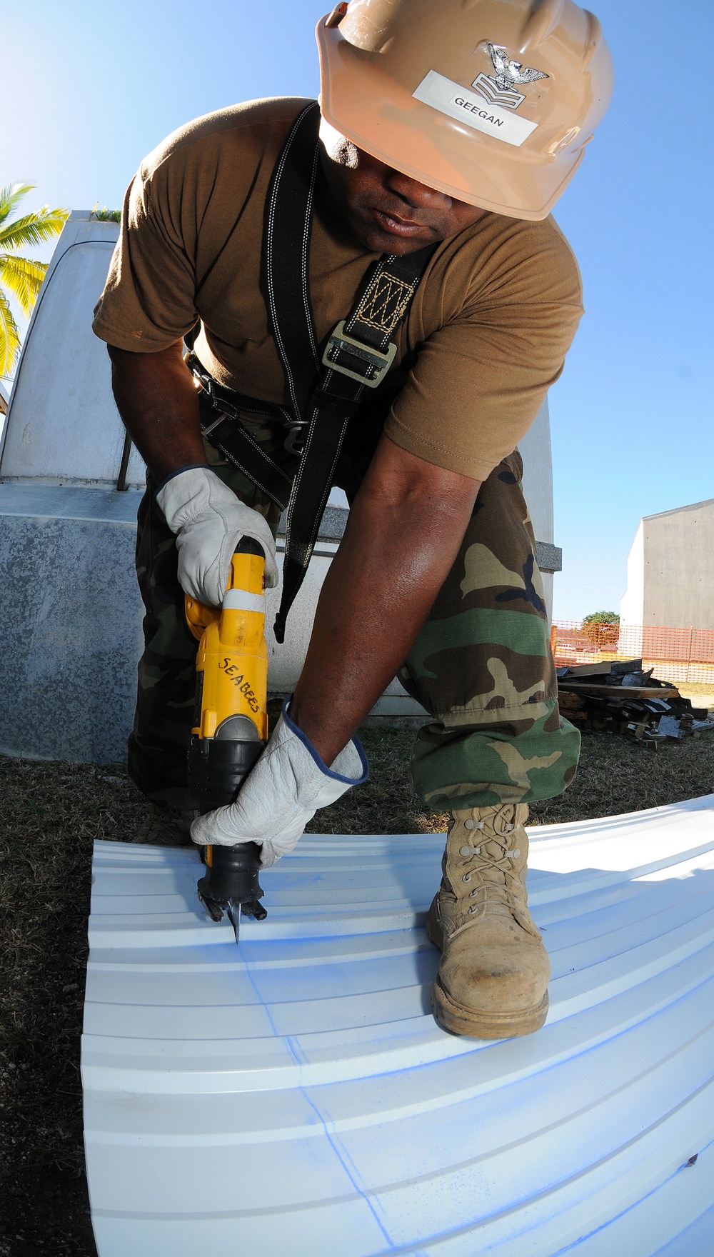 Seabees restore GITMO Goat Locker