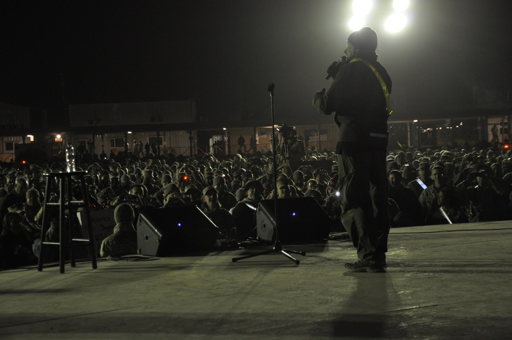 USO Holiday Tour 2010 at Kandahar Airfield