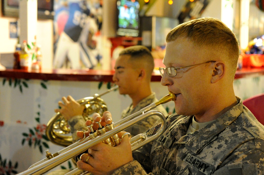 4th Infantry Division Band Christmas Tour