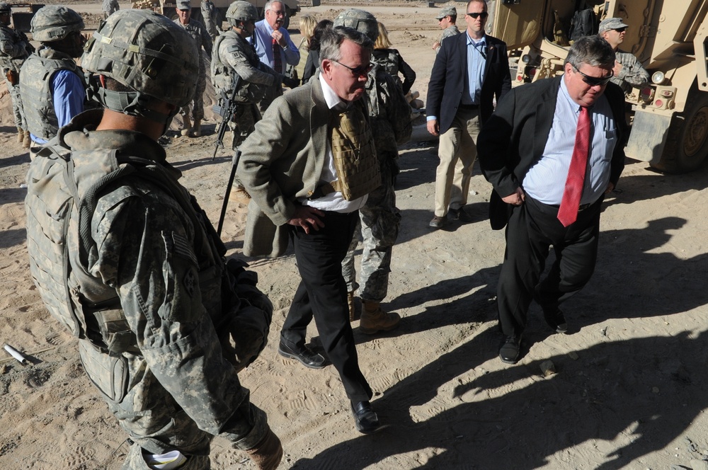 Brig. Gen. Dragon Visits Maysan Surgical Hospital
