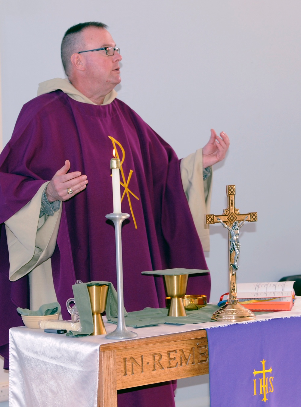 DVIDS - News - Chaplain Piontkowski ministering in Iraq