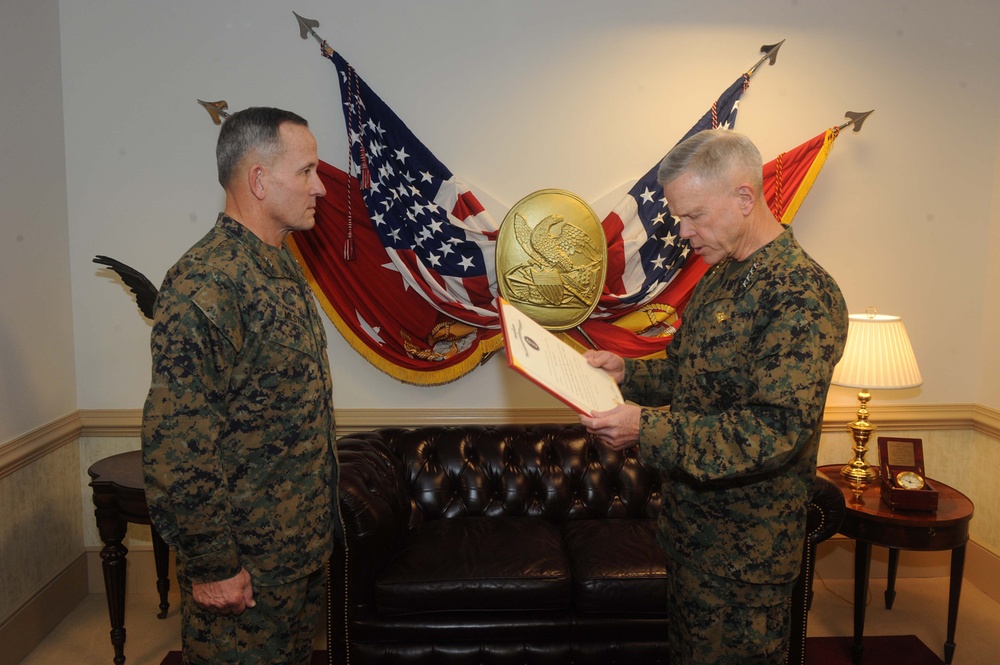 Lt. Gen. Robert E. Milstead Jr. departs MCRC