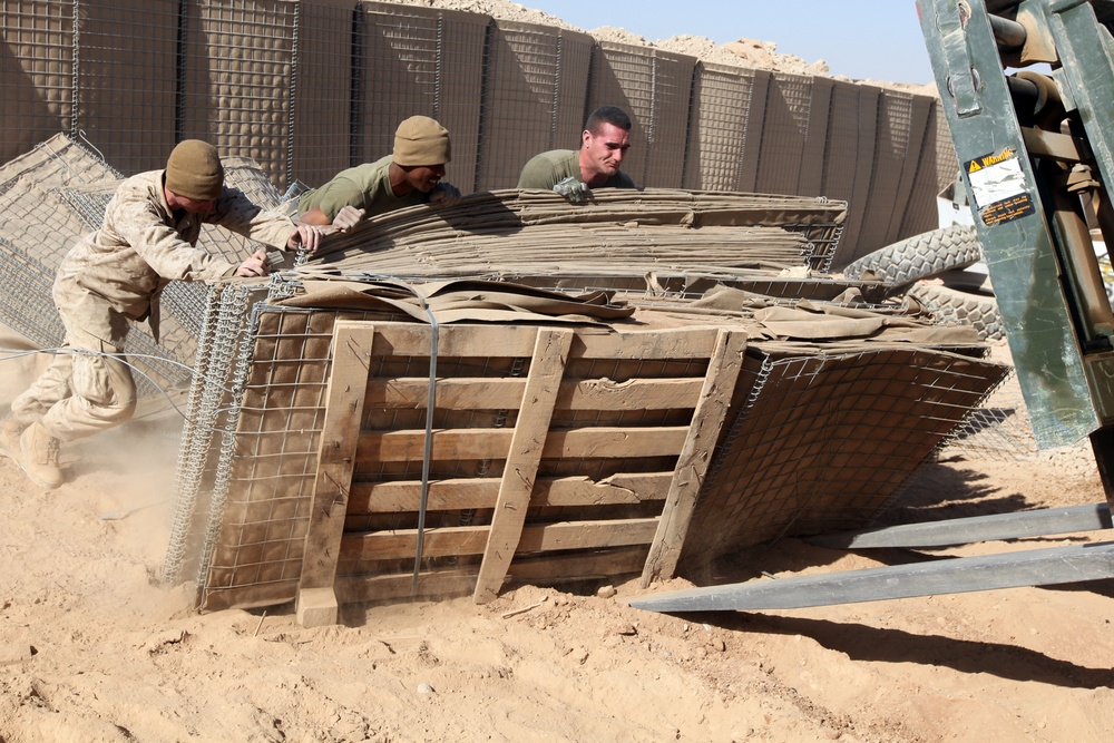 A day with motor transport, Regimental Combat Team 2