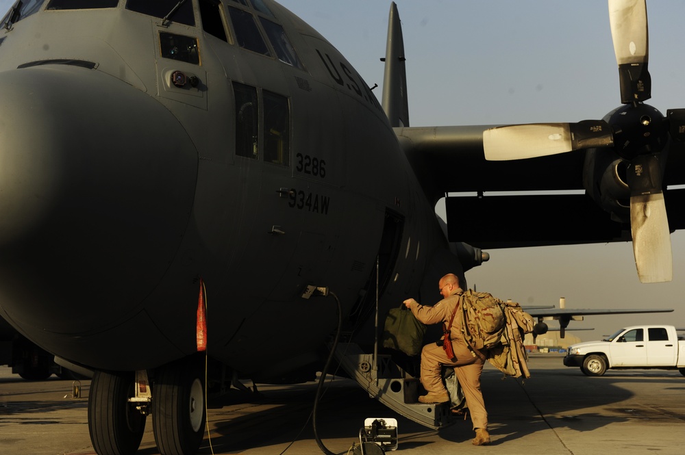 C-130 Hercules Passenger and Cargo Transport