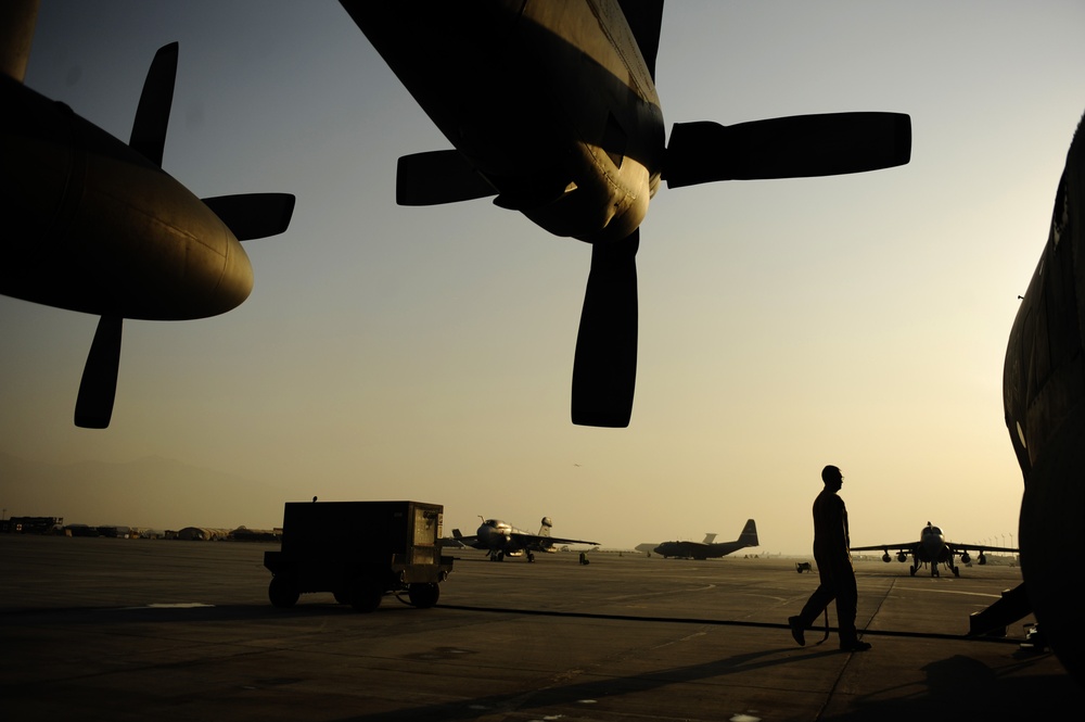C-130 Hercules Passenger and Cargo Transport