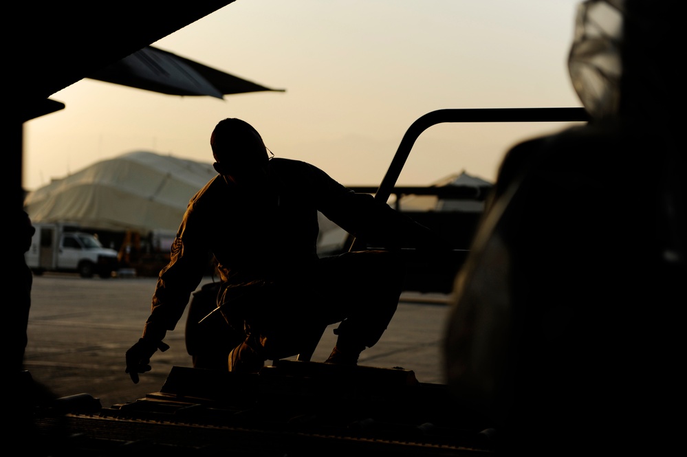 C-130 Hercules Passenger and Cargo Transport