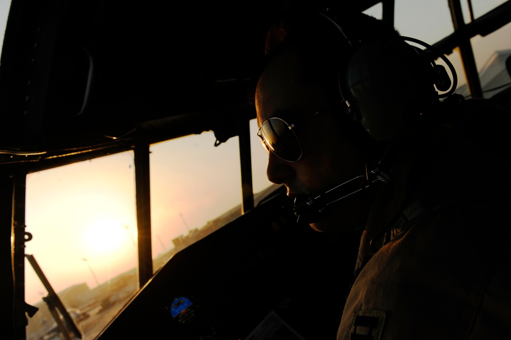 C-130 Hercules Passenger and Cargo Transport