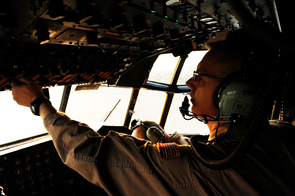 C-130 Hercules Passenger and Cargo Transport