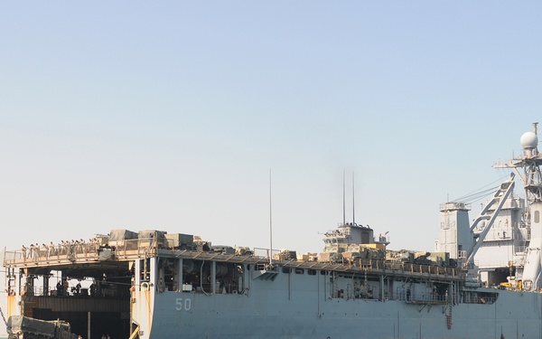 Navy, Army, Marines Conduct Joint Logistical Link Up