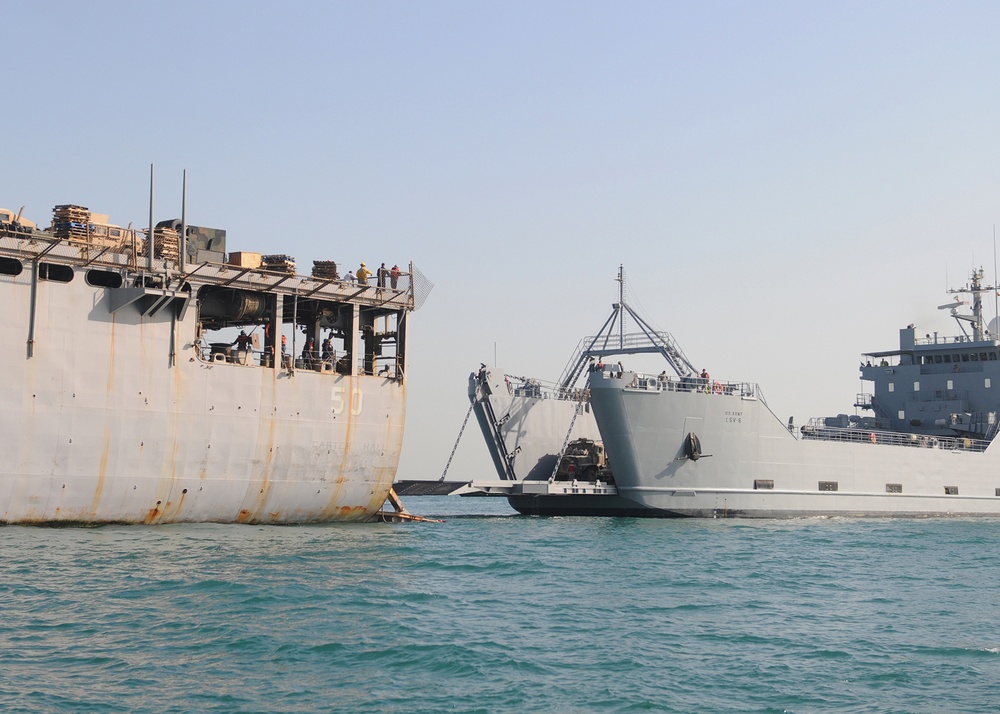 USS Carter Hall Stern Gate Transfer