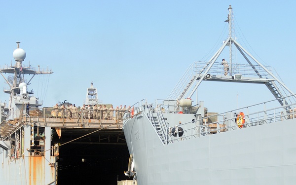 USS Carter Hall Stern Gate Transfer