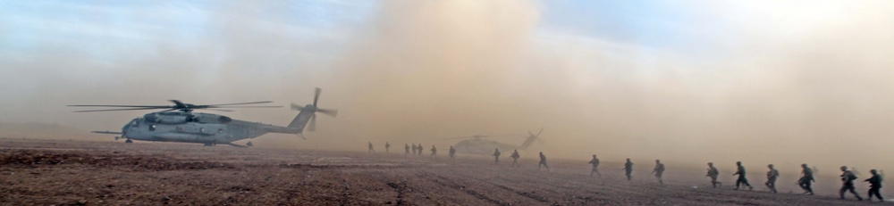 Marjah Marines clear bazaar, hold shura