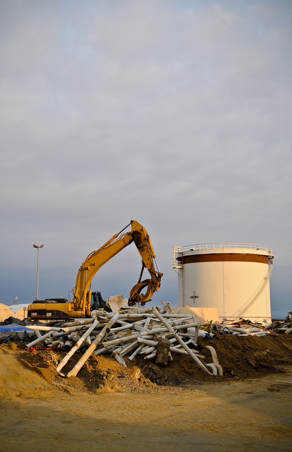 JP-8 fuel tank demolition