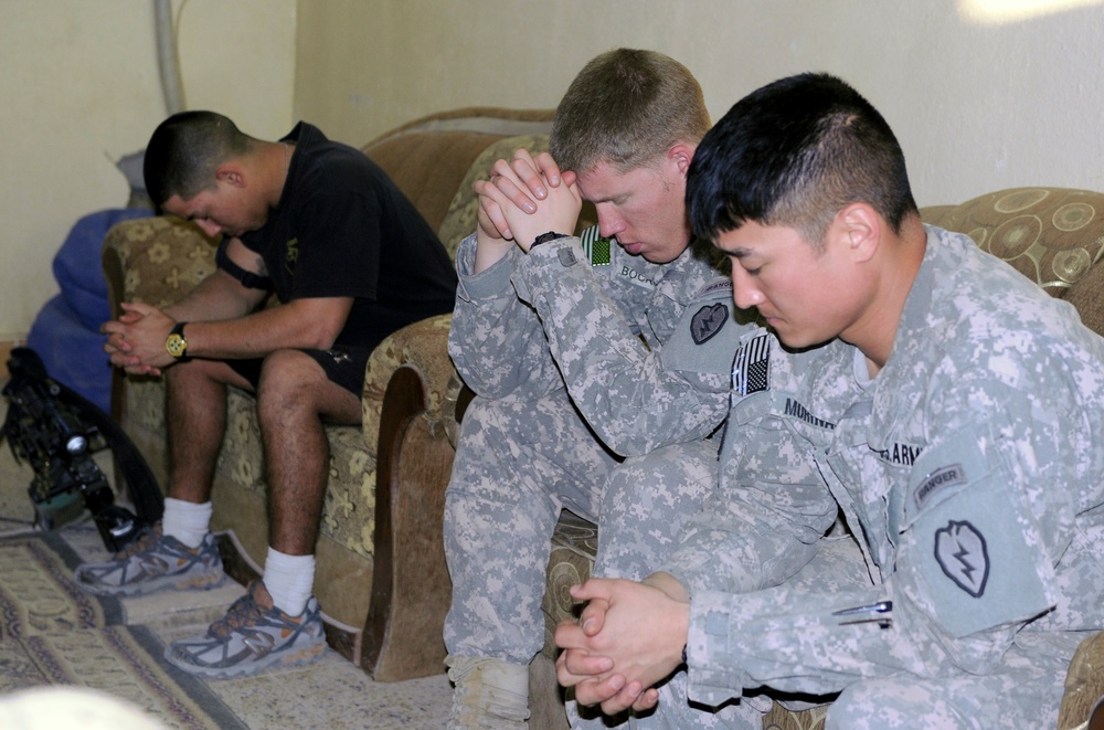 Chaplain makes special visit to Soldiers in Iraq