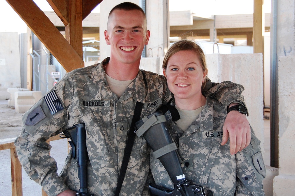 Deployed siblings reunite in Iraq