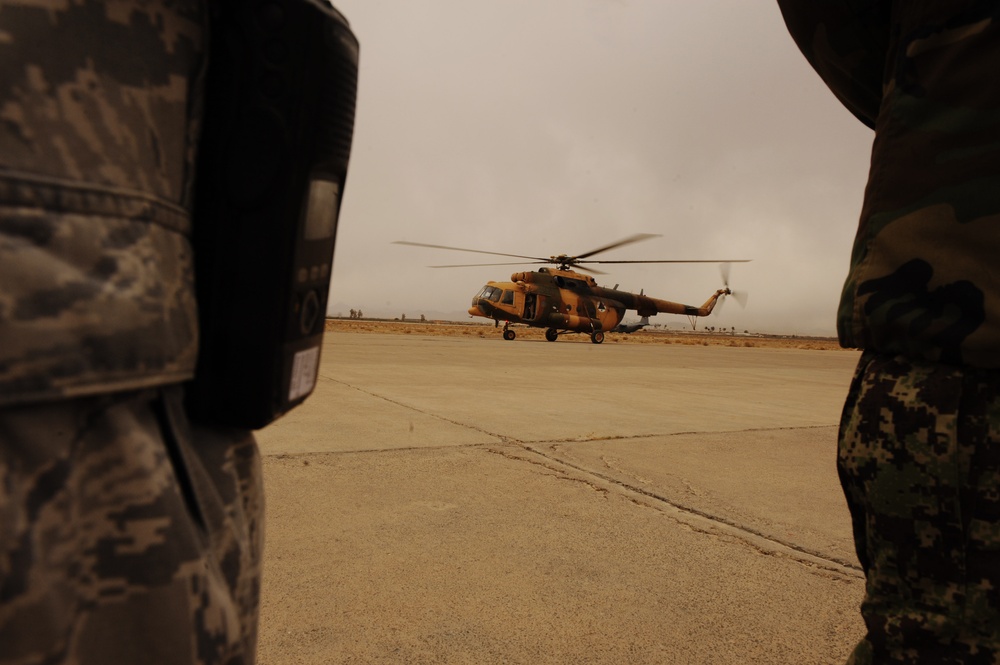 Afghan Mi-17 Pilot Training