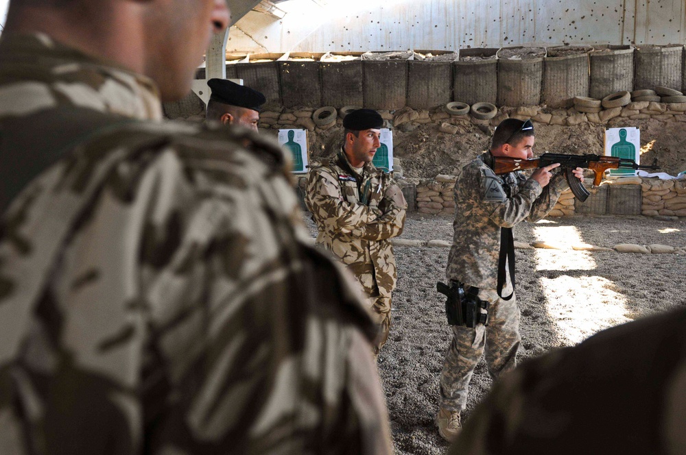 USD-C Soldiers train first Iraqi SWAT team in history of country