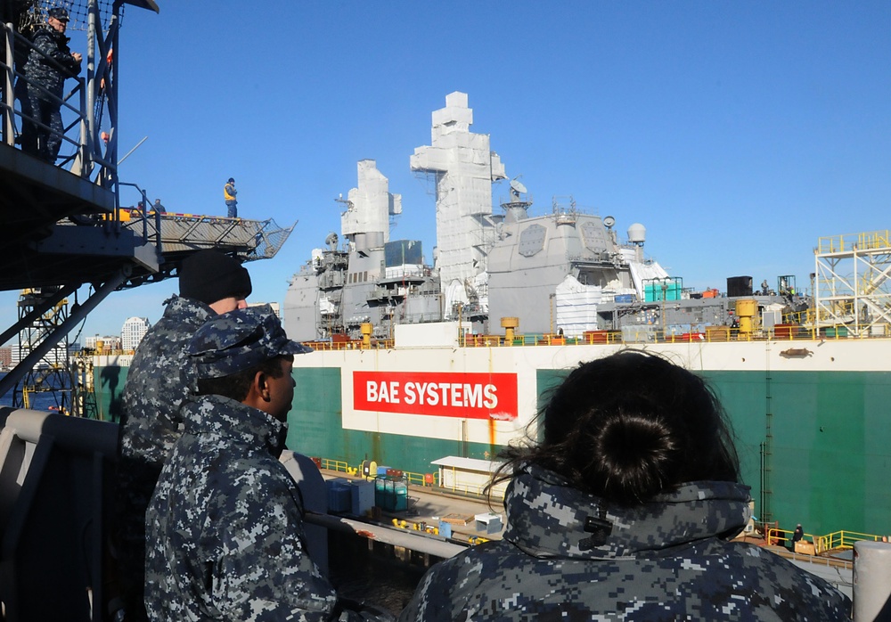 USS Wasp moves to BAE Shipyards