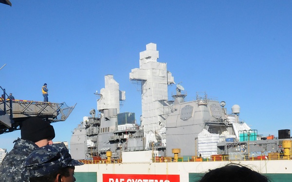 USS Wasp moves to BAE Shipyards