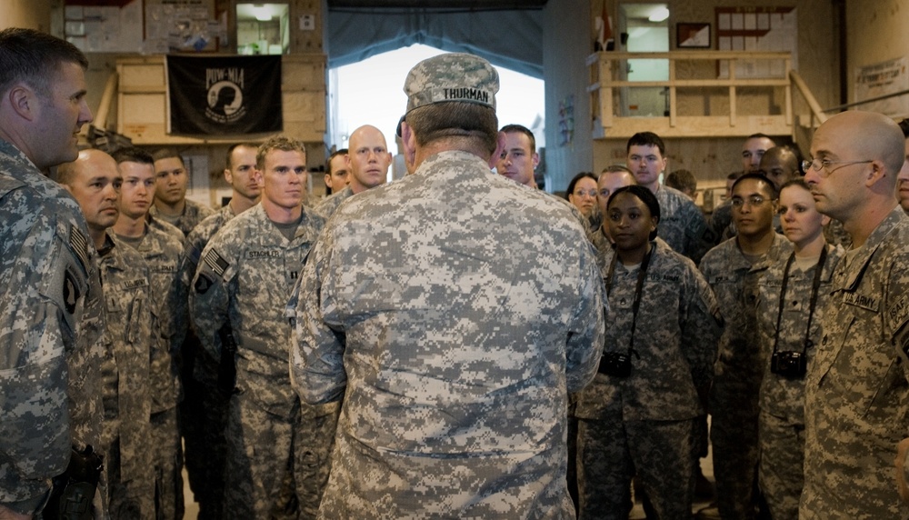 Gen. Thurman visits troops in Kandahar