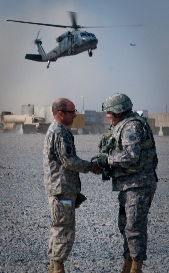 Gen. Thurman visits troops in Kandahar