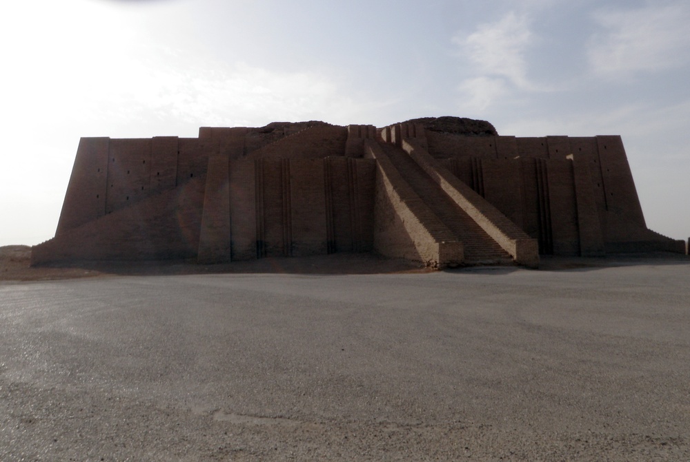 Ziggurat tour teaches Quartermaster Soldiers ancient history